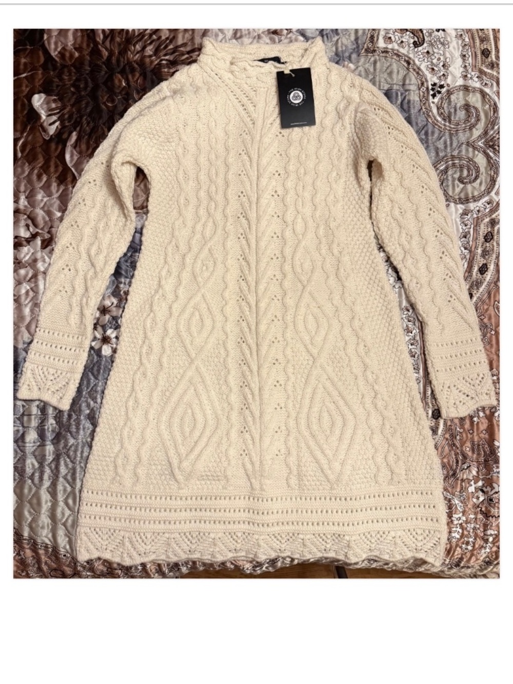 Women's The Irish Store 100% Wool Exra Long Sweater or Tunic size S Cream